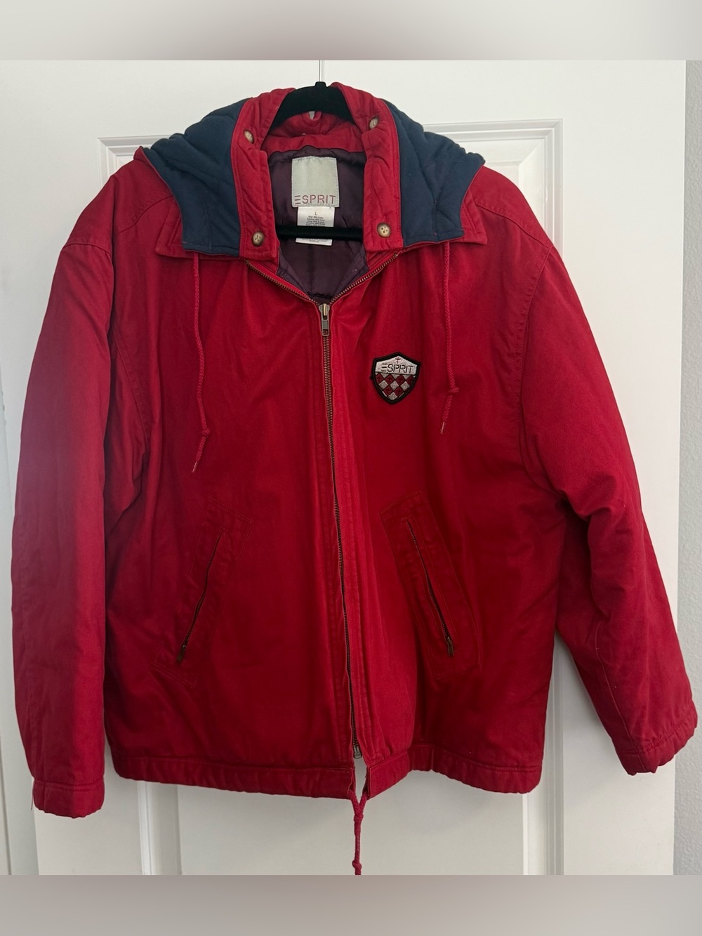 Esprit Red Women’s Puffer Jacket with Detachable Navy Hood Sz L